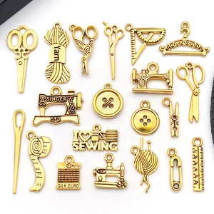 Vintage Goud Naaimachine Serie Hangers Legering Schaar Garenbal Knoppen Bedeltjes Voor DIY Sieraden Maken Handgemaakte Decoratie