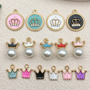 Breloques en Émail Couronne en Alliage pour Fabrication de Bijoux DIY pour Collier Porte-Clés avec Künstliche Perles d'Imitation Strass Femme Fille