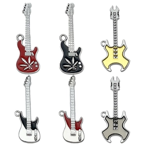 Sechser-Set bunte Gitarren-Anhänger aus Legierung mit Blattmuster für DIY-Schmuck