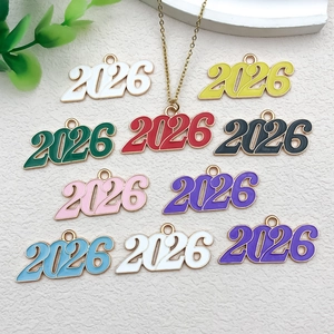 Colgantes de Aleación de Zinc y Esmalte Año 2025 2026 Dijes Para Hacer Joyería Accesorios de Llavero Regalo de Año Nuevo Decoración