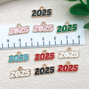 Pendentifs chiffres 2025 émaillés colorés pour bijoux DIY et souvenirs, taille 2,5 cm