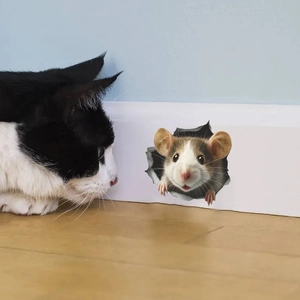 Sticker mural 3D représentant une souris dans un trou avec scène de chat réaliste
