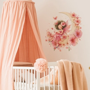 Sticker mural fée lune fleurie romantique pour une chambre de princesse de rêve