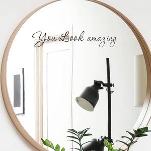 Sticker miroir You Look Amazing en vinyle noir avec lettrage artistique mural
