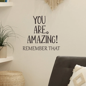 Adesivo murale motivazionale con citazione You Are Amazing per decoro casa