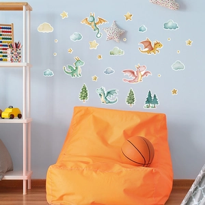 Détail de stickers muraux dragon avec étoiles et nuages pour décoration de chambre enfant