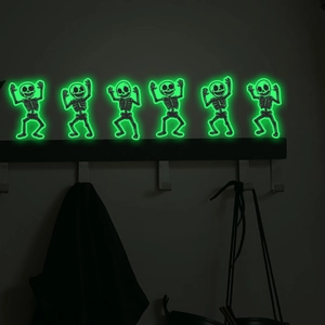 Adesivi murali scheletro danzante fluorescente per decorazioni pareti di Halloween