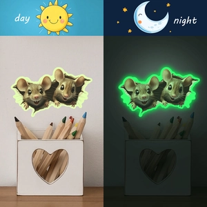 Sticker Mural 3D Trou de Souris Brille dans le Noir pour Chambre Enfant Souris Cartoon Fluorescent Décoratif PVC Déco Maison