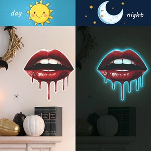 Sticker mural lèvres rouges fluorescentes avec lueur bleue pour décor d'Halloween