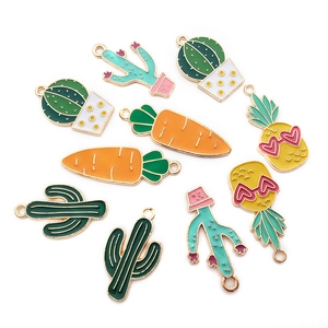 Détails de breloques en émail coloré avec cactus et ananas pour création de bijoux DIY
