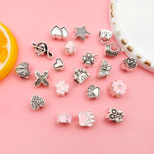 Set de abalorios de aleación de plata y esmalte rosa para pulseras de joyas