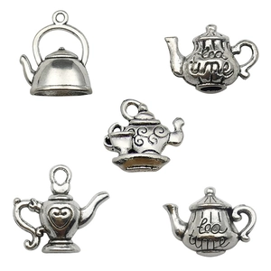 Cinq breloques théière en argent vintage pour bijoux DIY et artisanat Alice au Pays des Merveilles