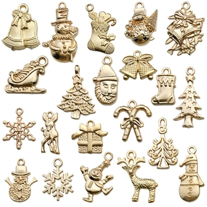 Lot de 19 breloques de Noël en alliage doré avec motifs de bonhomme de neige et renne