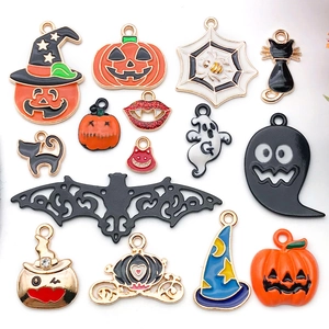 Pendentifs en Alliage de Zinc Émail d'Halloween Citrouille Fantôme Chauve-souris Chat Chapeau de Sorcière pour Accessoires Bijoux DIY