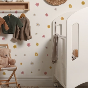 Adorabili adesivi murali a forma di margherita colorata per la camera dei bambini e neonati