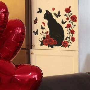 Adesivo murale con gatto nero e rose rosse su mobile bianco con palloncini a cuore
