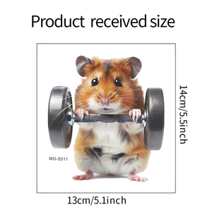 Détail du sticker mural hamster fitness montrant les dimensions 13x14cm pour la maison