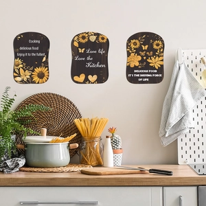 Dreiteiliges Set Küchenwandaufkleber mit Sonnenblumen Herz und Schmetterling Motiven