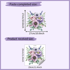 Dettaglio dell'adesivo murale floreale con anemoni viola e farfalle e dimensioni del prodotto