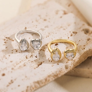 Adjustable copper rings with heart and teardrop zircon in gold and silver finishes