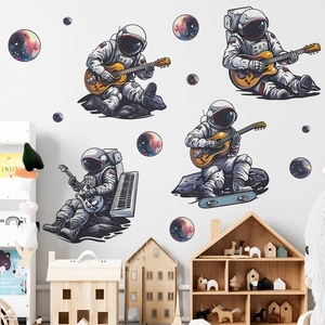 Adesivi Murali Astronauta Musica Chitarra Pianeta Tema Spazio Autoadesivi PVC Decalcomanie per Cameretta Bambini Soggiorno Casa