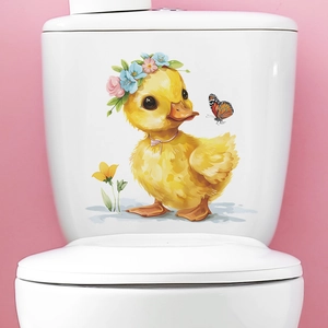 Niedlicher Wandsticker mit gelber Ente und Schmetterling für Badezimmer und WC
