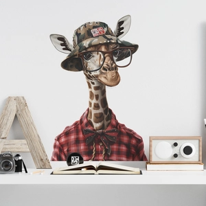 Sticker mural girafe créatif avec lunettes et chapeau pour décor de salon moderne