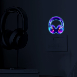 Sticker mural casque lumineux avec effet LED bleu et violet pour déco de chambre