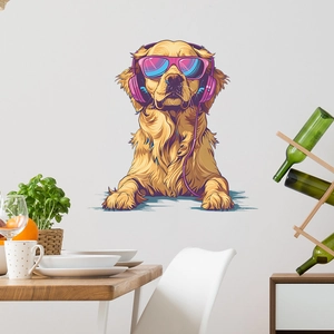 Sticker mural golden retriever avec lunettes roses et casque audio violet pour chambre