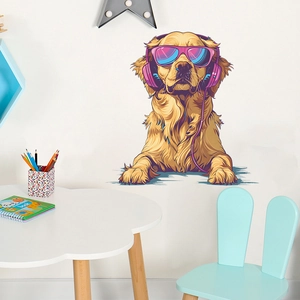 Sticker mural de chien Golden Retriever avec casque rose pour décor de chambre d'enfant