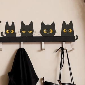 Appendiabiti da parete decorativo con quattro gatti neri per ingresso e camera