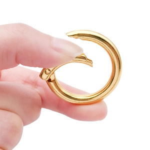 Polished golden alloy spring O-ring carabiner clip for bags and accessories