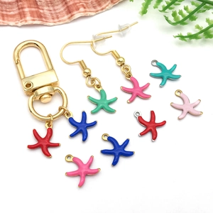 Détails de breloques étoiles de mer colorées dorées pour la fabrication de bijoux DIY