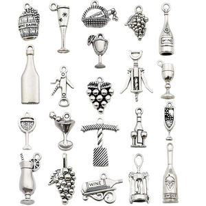Ciondoli in Lega di Argento Antico Vintage a Forma di Bottiglia di Vino Bicchiere Apribottiglie Uva per Fai da Te Creazione Gioielli Collana Bracciale Accessori