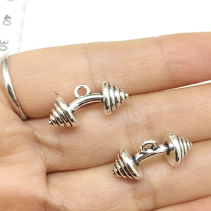 Colgante de mancuerna en plata antigua para creación de joyas y accesorios DIY