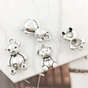 Antique silver 3D teddy bear charms for DIY jewelry making and handmade accessories