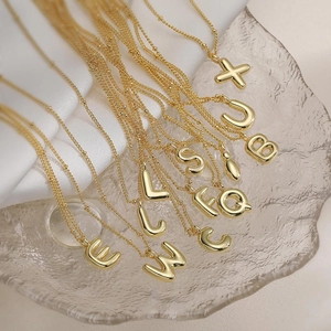 Collana Iniziale Bolla 3D Minimalista Placcata Oro Argento Rame Pendente Lettera Palloncino Catena Satellite Donna Gioielli Estetici Regalo