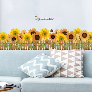 Sonnenblumen Wandtattoo mit Holzzaun und Life is beautiful Schriftzug für Wohnzimmer Deko
