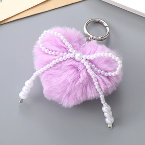 Porte-clés cœur en peluche lavande avec nœud en perles et anneau en métal argenté