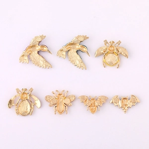 7-piece set of gold hummingbird and insect charms for DIY shoes or car accessories