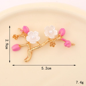 Spilla a tulipano in lega di zinco dorata con perle e fiori rosa 5,2cm x 2,9cm