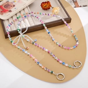 Cordón de moda para móvil con cuentas de cristal de colores y adorno de lazo