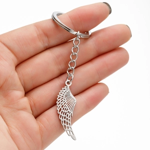 Stainless Steel Hollow Angel Wing Keychain Simple Feather Wings Key Ring Metal Pendant Jewelry Accessories For Men Women