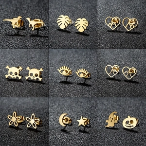 Roestvrij Staal Halloween Oorknopjes Pompoen Spook Schedel Dinosauriër Monstera Blad Hart Ster Maan Vrouwen Sieraden
