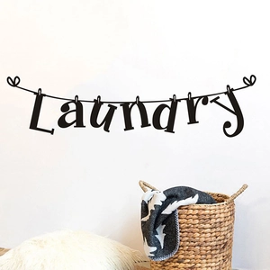 Sticker mural noir Laundry au design de corde à linge pour décor de buanderie moderne