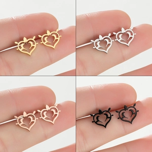 Boucles d'Oreilles Clous Cœur en Acier Inoxydable Pour Femmes Vintage Géométrique Forme de Cœur Bijoux Cadeau