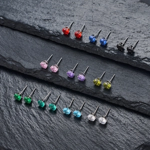 Lot de 10 paires de boucles d'oreilles en acier inoxydable avec zircons multicolores