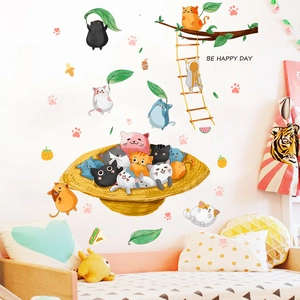 Stickers muraux chatons dans chapeau de paille pour décoration de chambre d'enfant