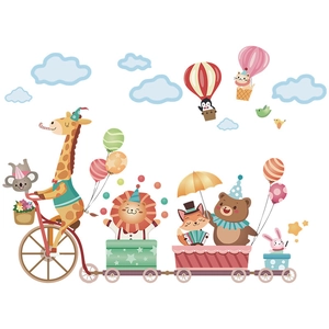 Stickers muraux animaux cirque avec girafe à vélo et montgolfières pour chambre enfant