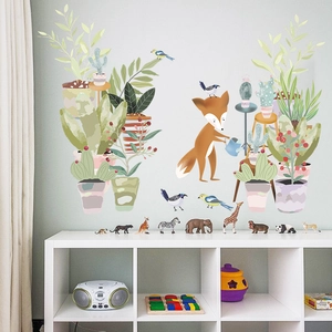Stickers muraux renard arrosant des plantes et succulentes pour décoration de chambre